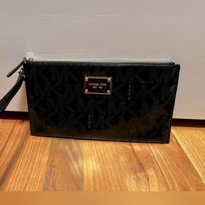 Michael Kors Clutch Wristlet